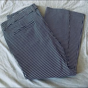 Old Navy Pixie Ankle Pants